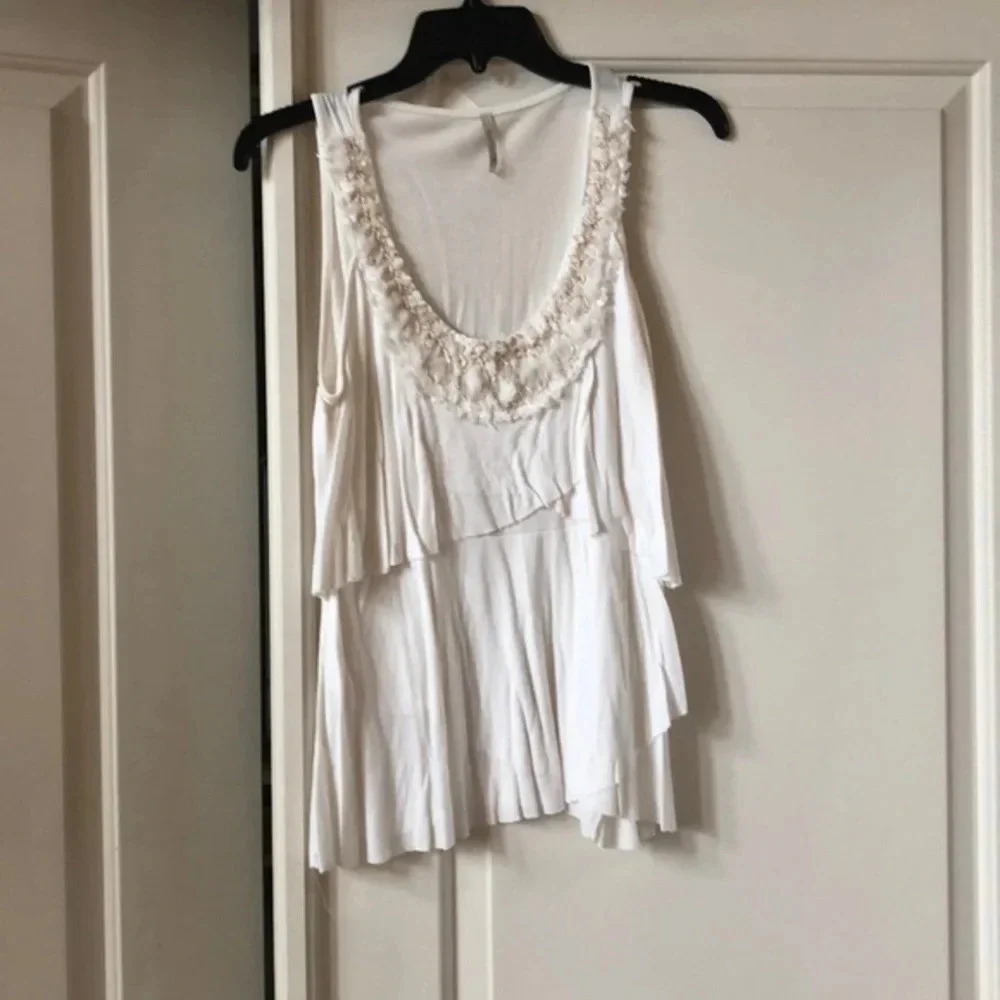 Boho flowy cream tank top with gold thread embellishments, size small